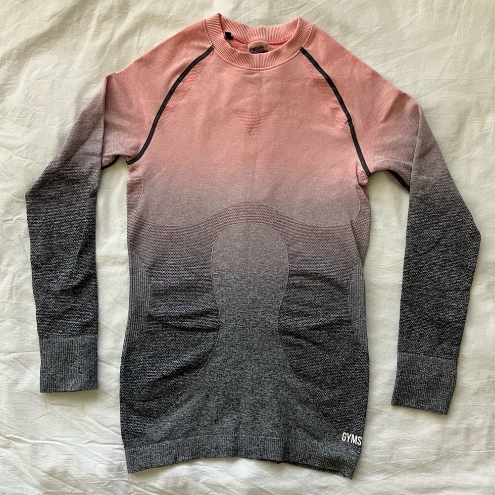 NWOT Gymshark Ling- Sleeve Pink Ombré Fitted Workout Top
